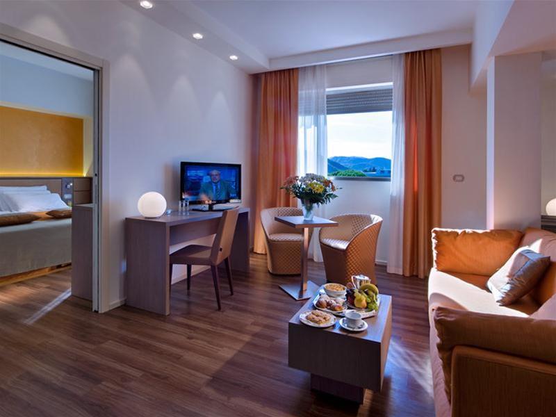 Hotel Bristol Buja Абано-Терме Экстерьер фото