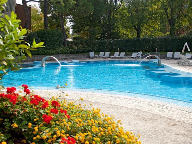 Hotel Bristol Buja Абано-Терме Экстерьер фото