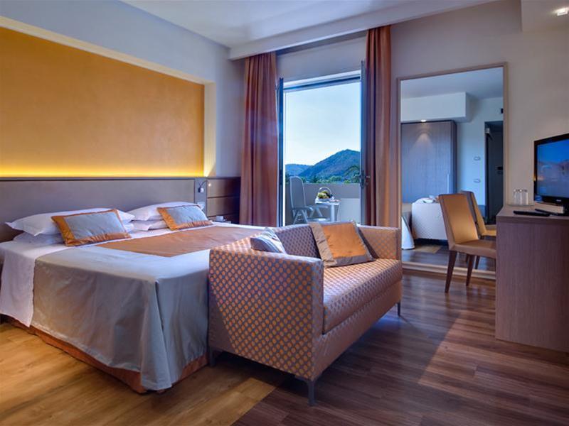 Hotel Bristol Buja Абано-Терме Экстерьер фото